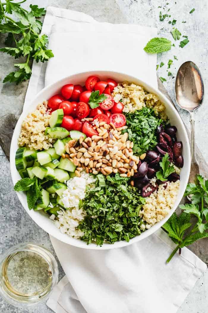 mediterranean-quinoa-salad