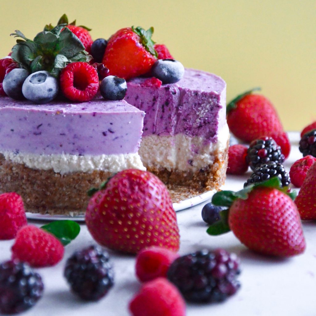 raw-blueberry-cheesecake