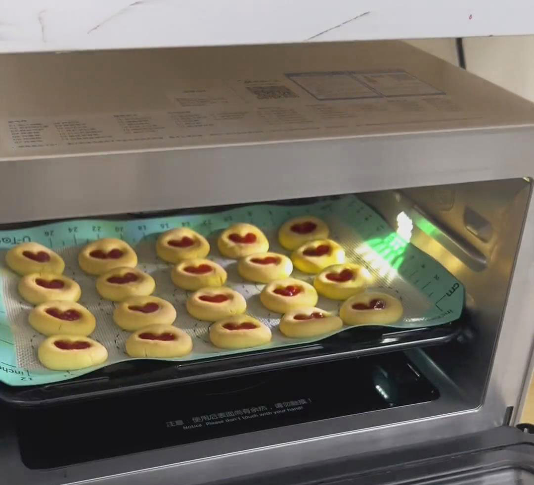 bake the cookies