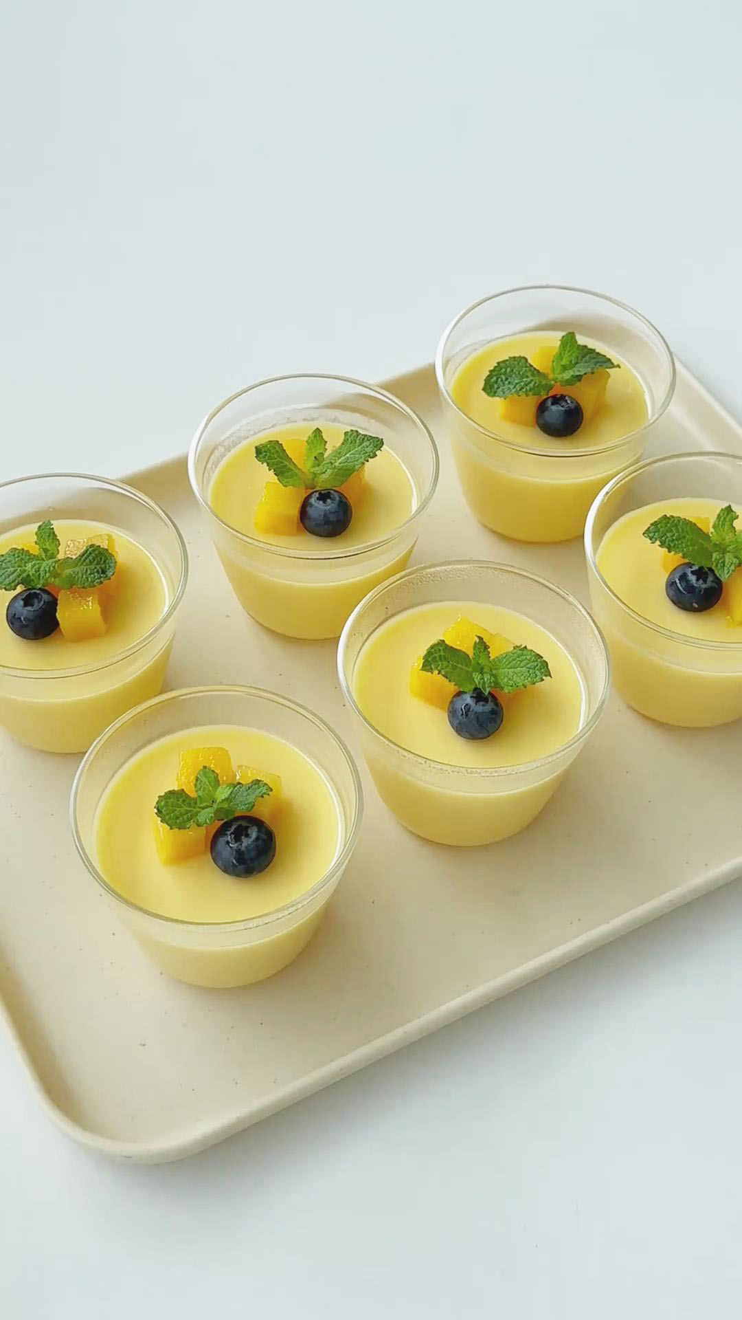 mango panna cotta 2