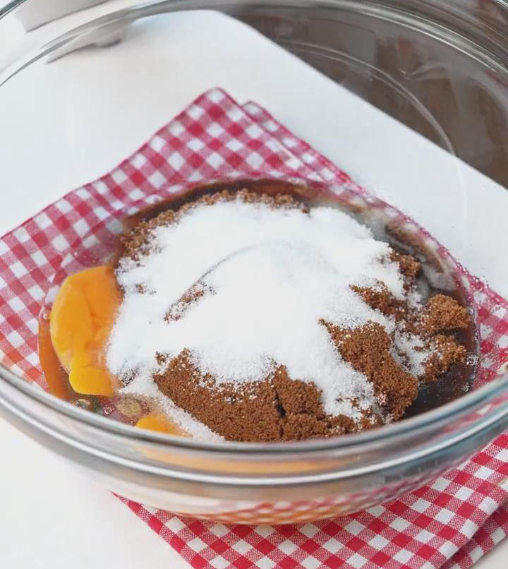 mix the wet ingredients