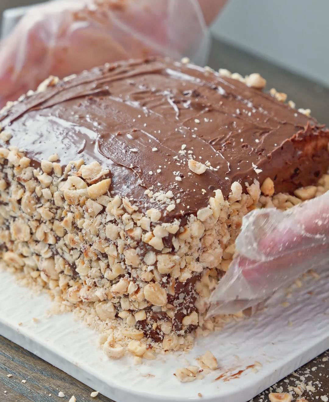 press the remaining crushed hazelnuts