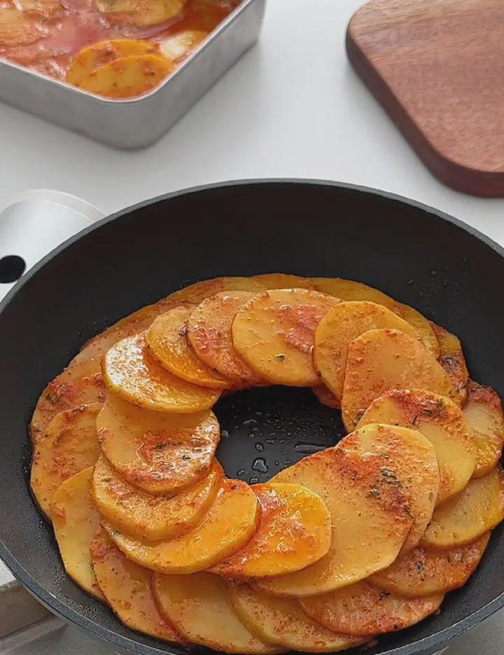 continue layering the slices towards the center