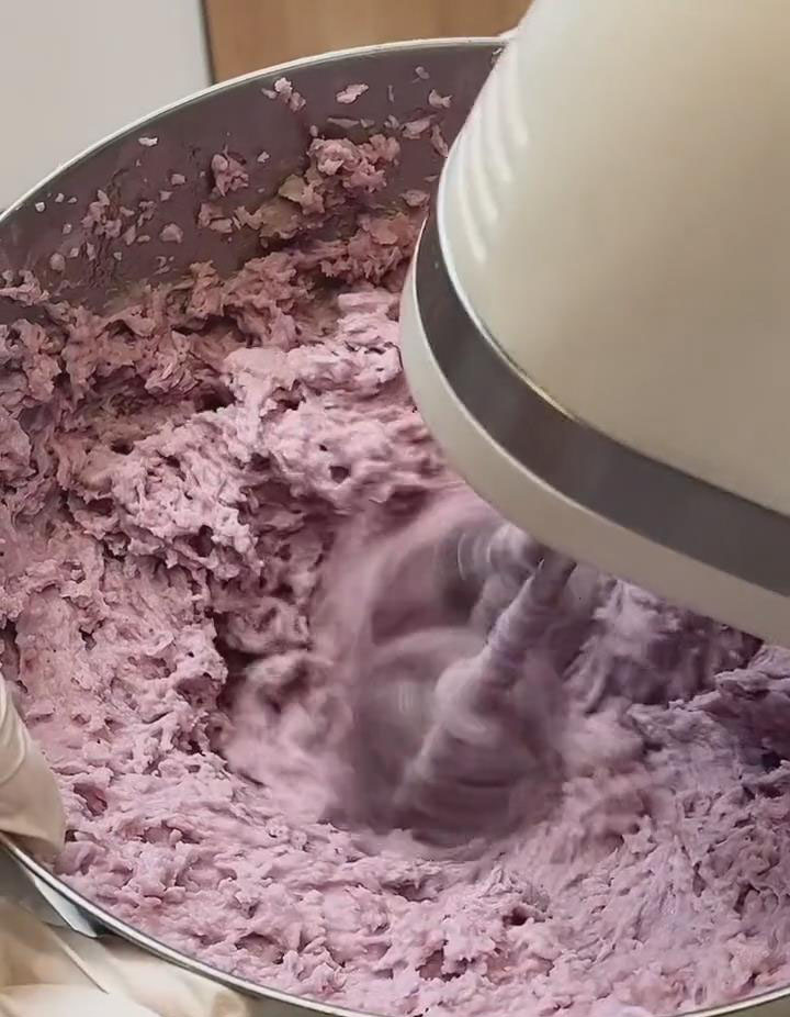 continue whisking until the paste becomes smooth and creamy