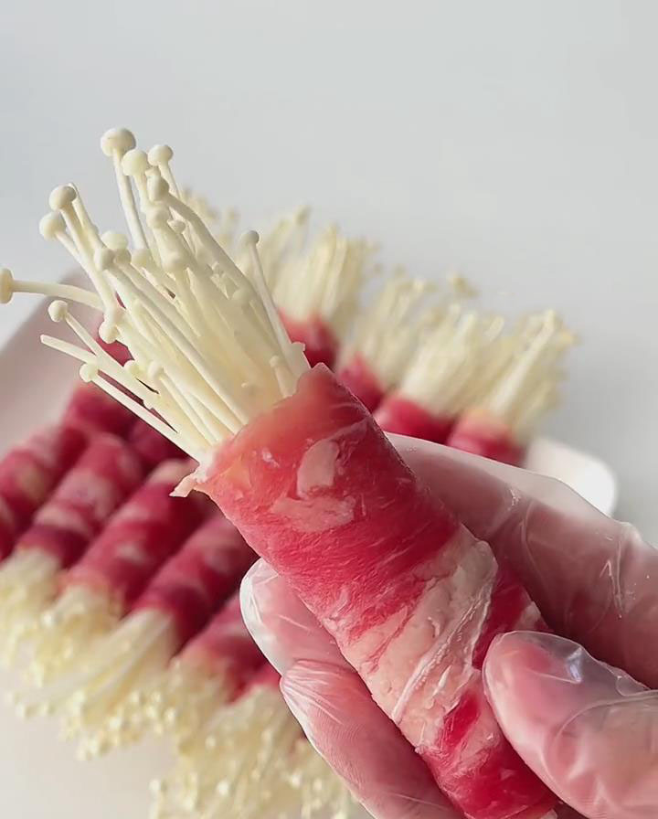 enoki mushroom beef roll before cooking