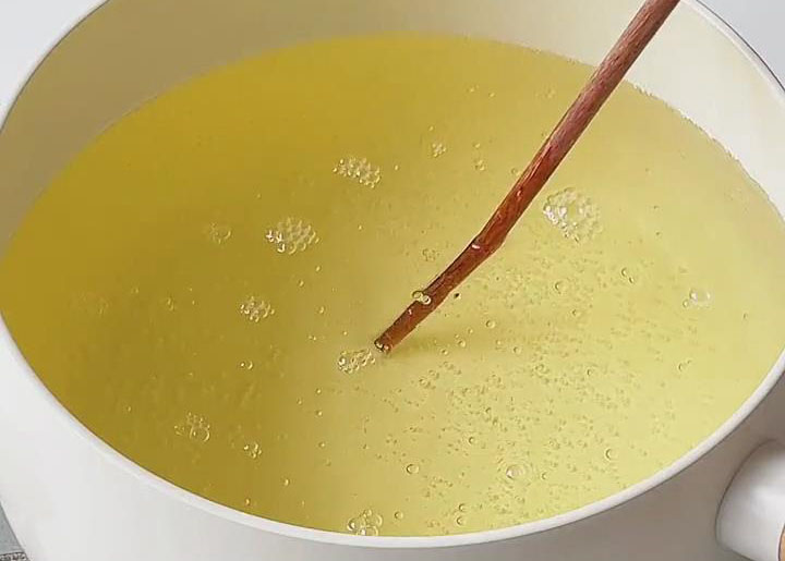 heat the oil on high heat the oil on high