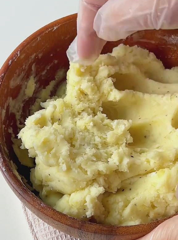 knead by hand until the starch is fully incorporated knead by hand until the starch is fully incorporated