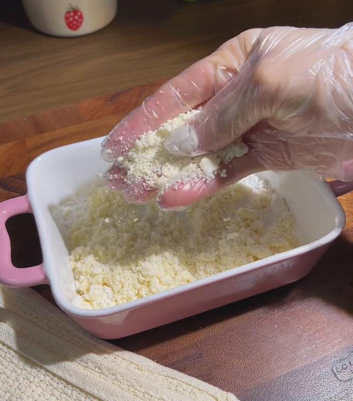 make the crumb topping make the crumb topping