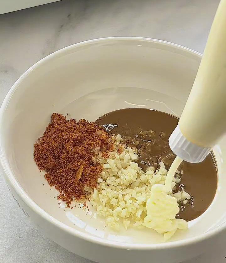 make the sauce base1