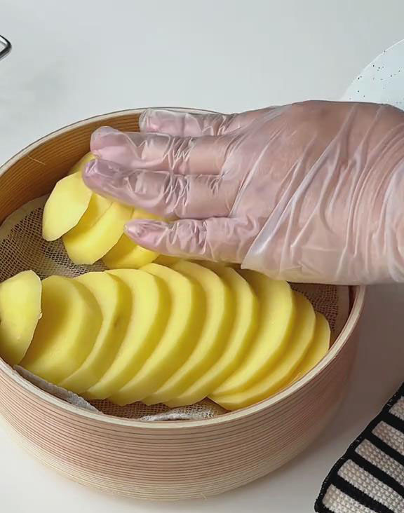 prepare the potatoes prepare the potatoes