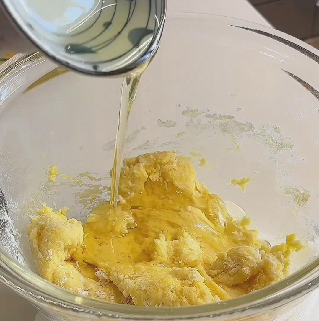 add corn oil add corn oil