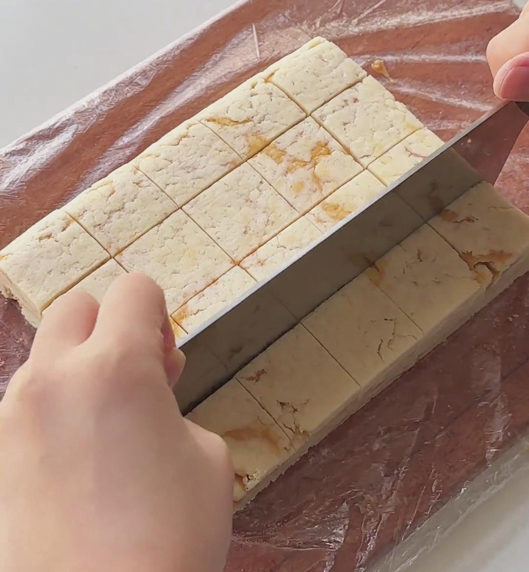 cut it into evenly sized triangles or squares cut it into evenly sized triangles or squares