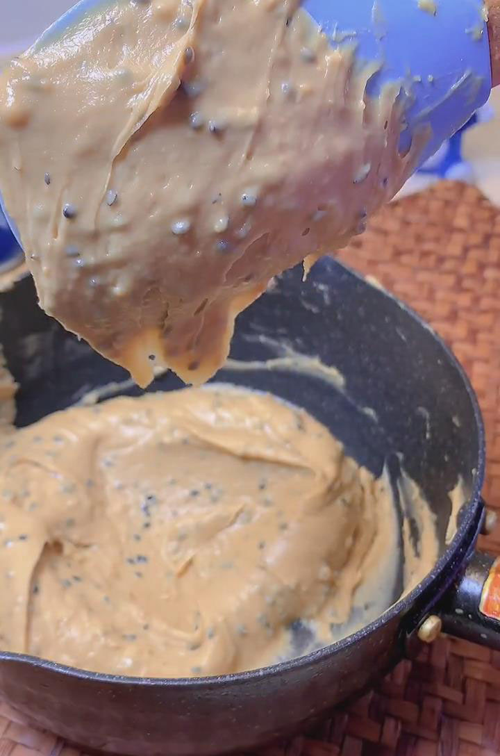 the batter reaches a flagging consistency the batter reaches a flagging consistency