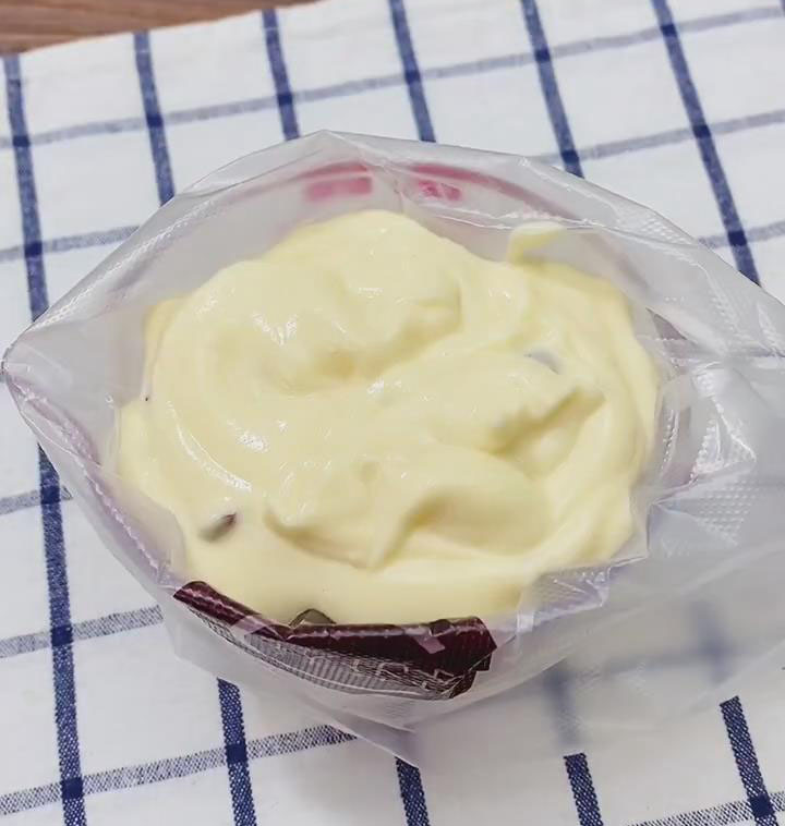 transfer the batter into a piping bag